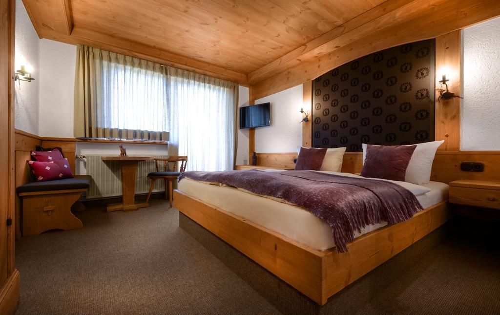Dreimaederlhaus - Das Vegetarische Boutique Hotel Füssen Eksteriør billede