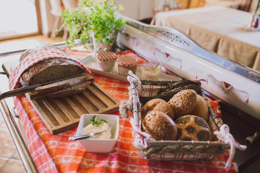 Dreimaederlhaus - Das Vegetarische Boutique Hotel Füssen Eksteriør billede