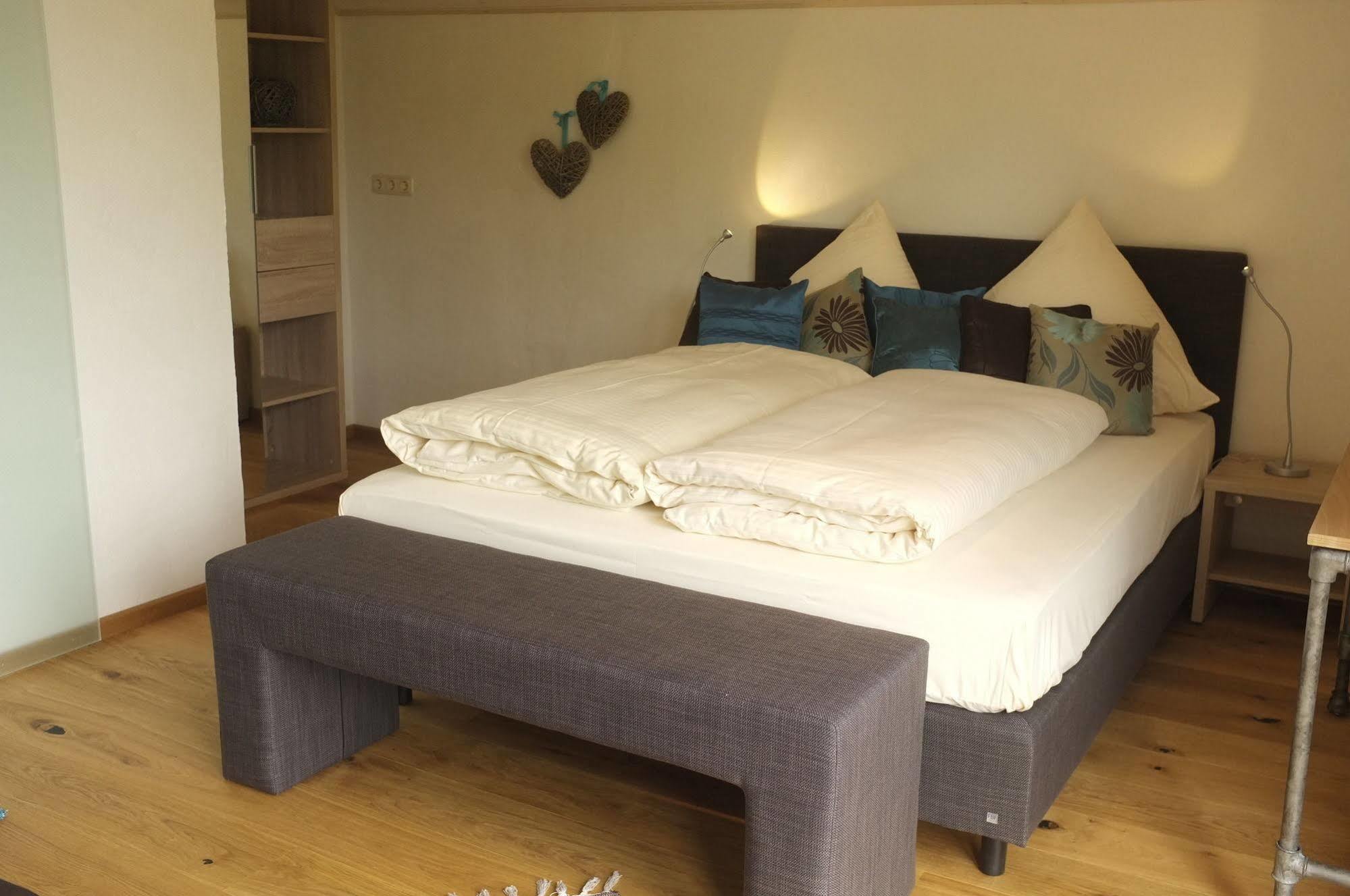 Dreimaederlhaus - Das Vegetarische Boutique Hotel Füssen Eksteriør billede